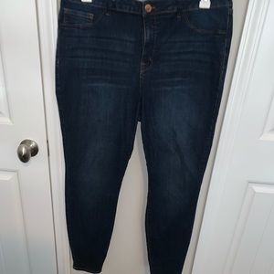 Dark wash Refuge jeggings